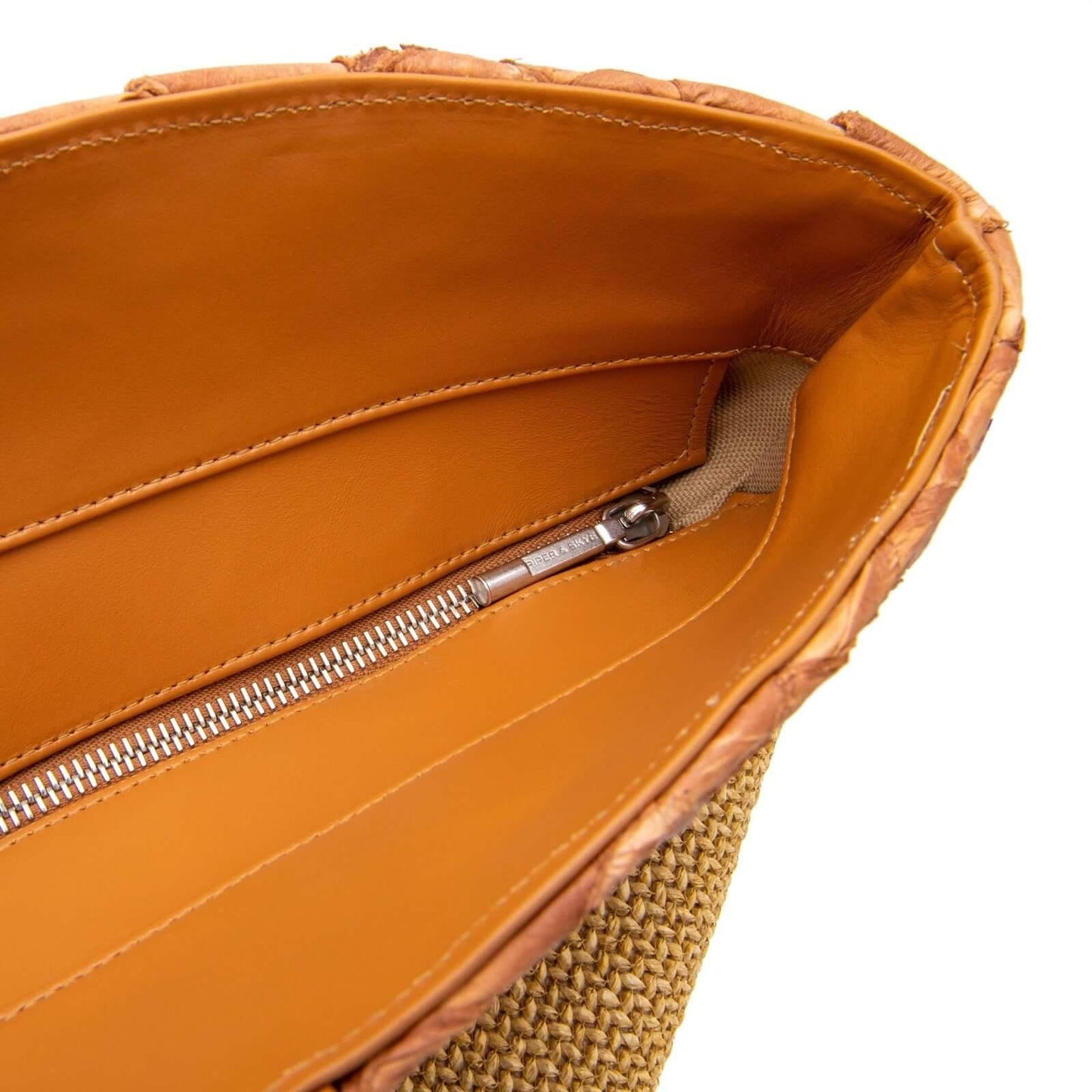 Rio Beach Bag in Camel Raffia & Cognac Pirarucu