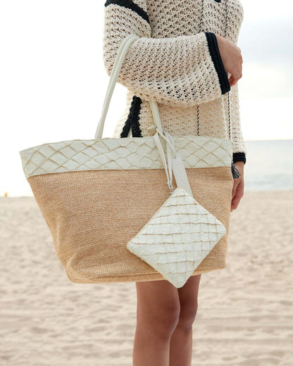 Rio Beach Bag in Camel Raffia & Clay White Pirarucu